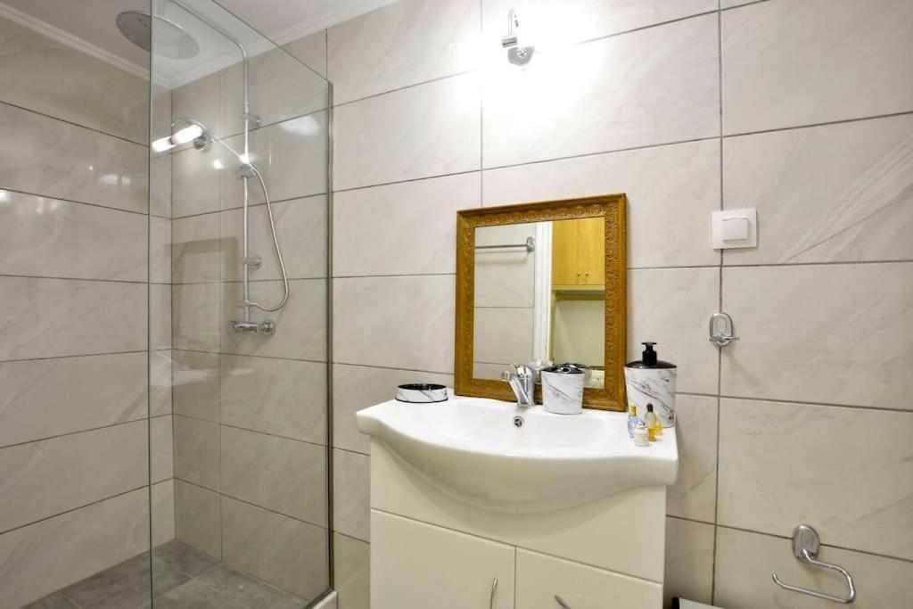 Sarantis Studio Corfu  Экстерьер фото